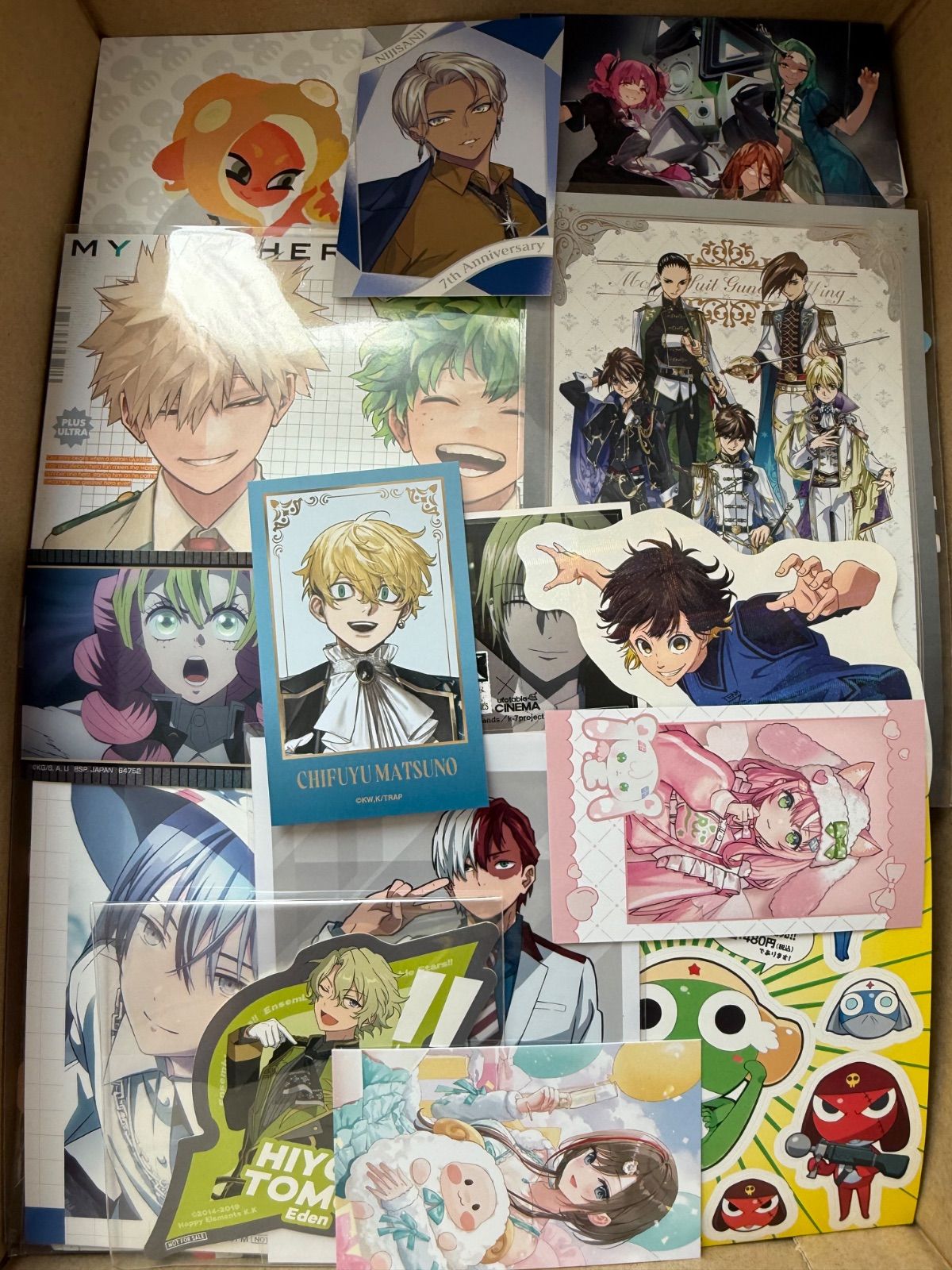 紙類 アニメ ゲーム まとめ売り 大量 コースター ポストカード カード
