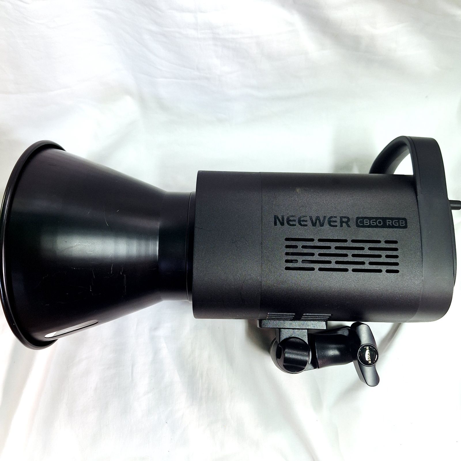 ☆スタンド付 NEEWER フルカラーLEDビデオライト CB60 ストア RGB 撮影