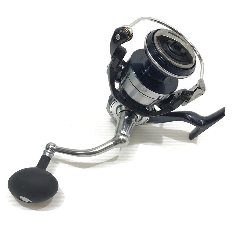 スピニングリール 釣り