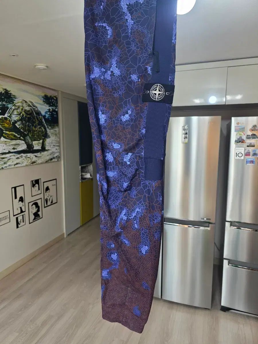 ストーンアイランド ヒートリーアクティブ ズボン