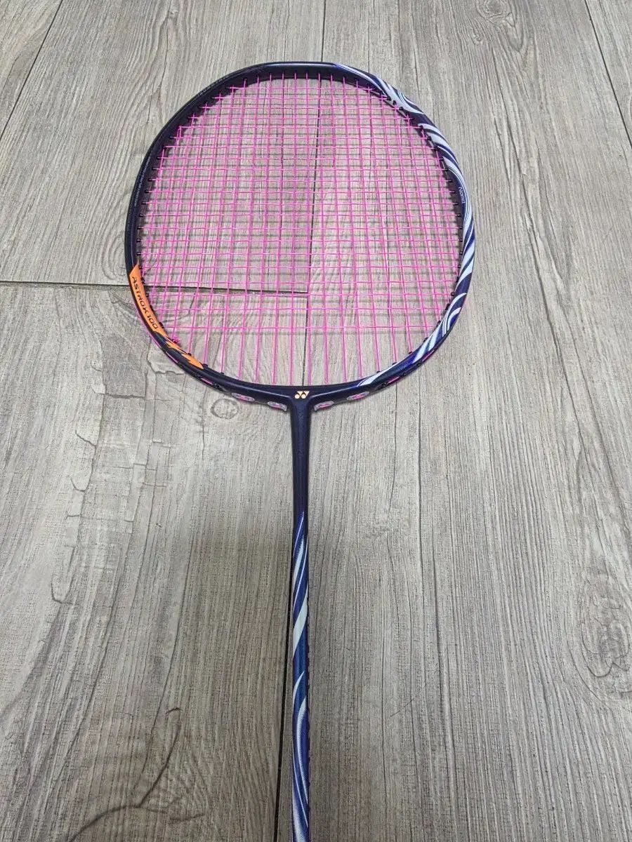 YONEX ヨネックス ASTROX（アストロクス）100zz ネイビー 4u - メルカリ