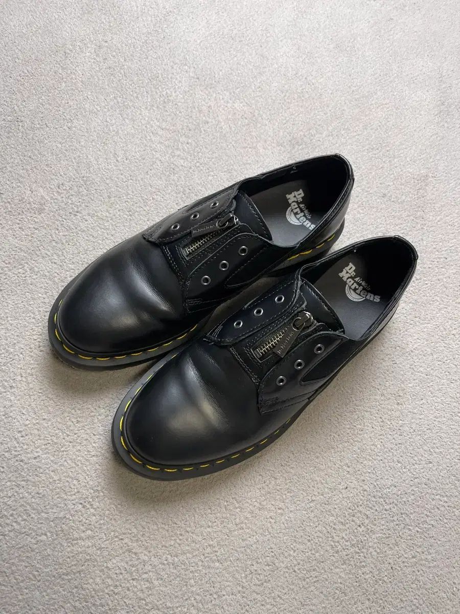 DR MARTENS ドクターマーチン 1461 GUSSET スムース 260 265