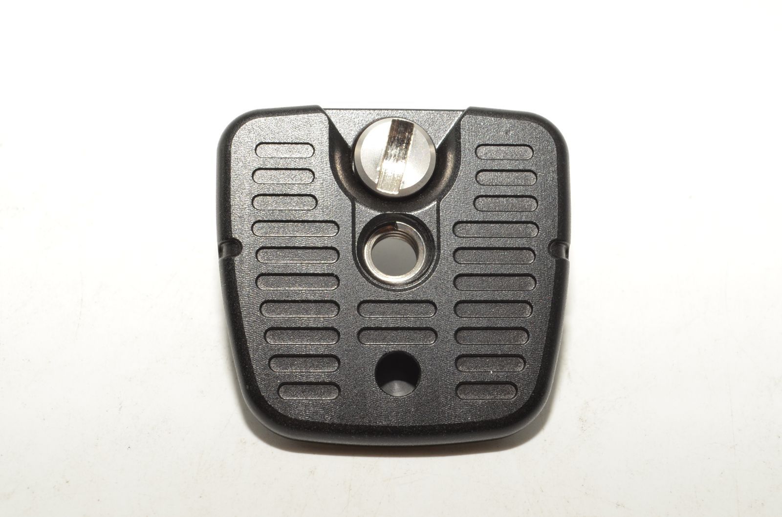 251042 2 上 Nikon 三脚座 TR N 100 1 NIKKOR VR 70 300 mm f 4 5 6用 TRN