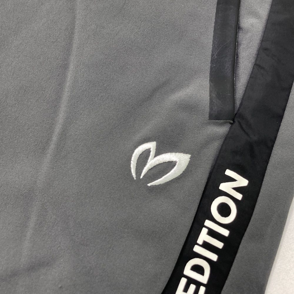 サイズ：5 MASTER BUNNY EDITION マスターバニーエディション