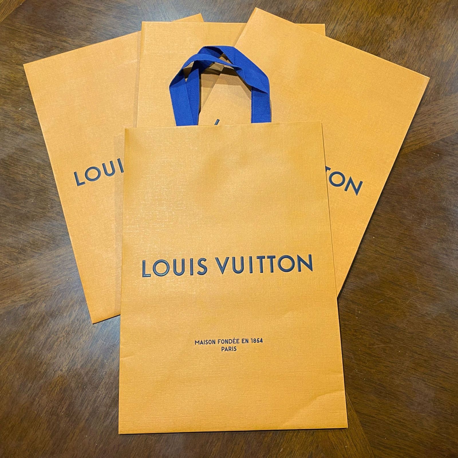 未使用 やや保管ダメージあり LOUIS VUITTON ルイヴィトン LV