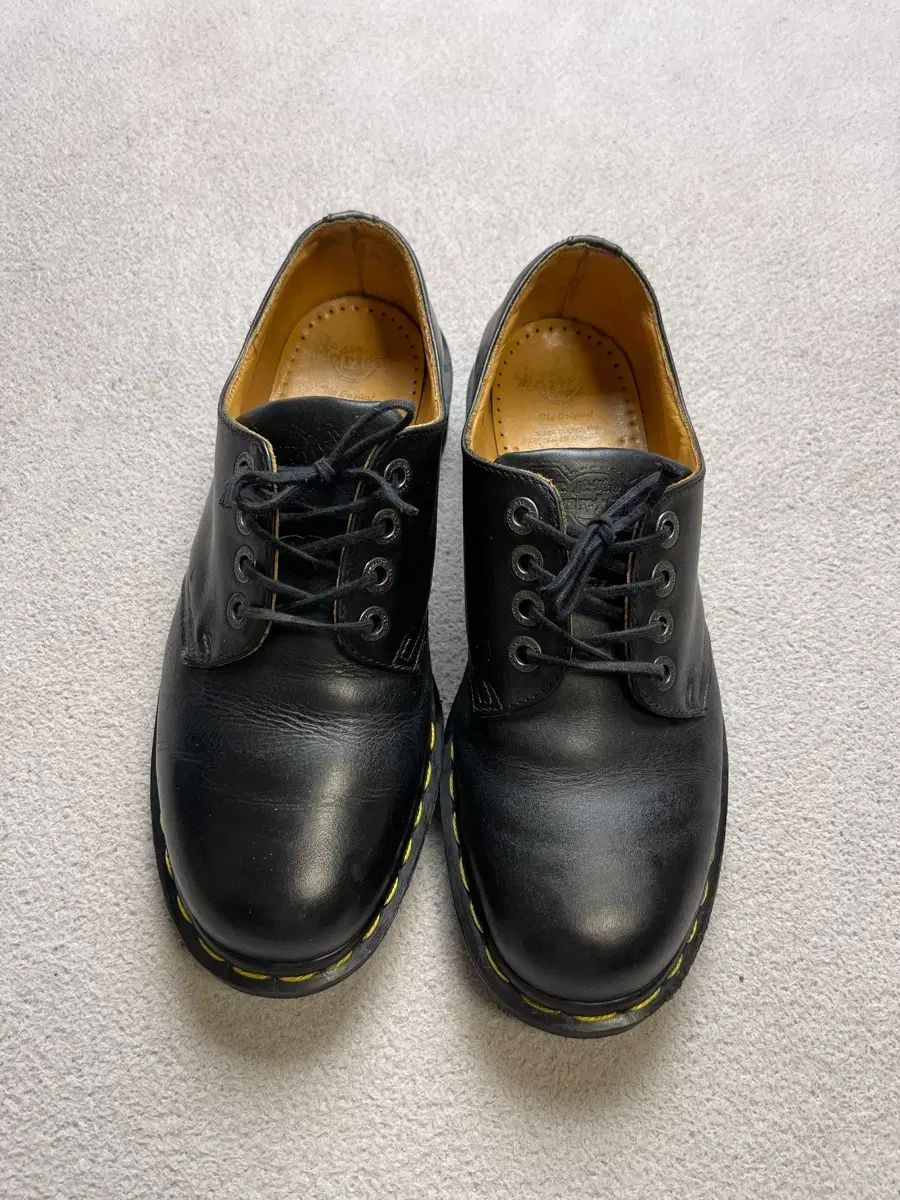 9 VTG ENGLAND DR MARTENS ドクターマーチン 9222 4ホール 270 275