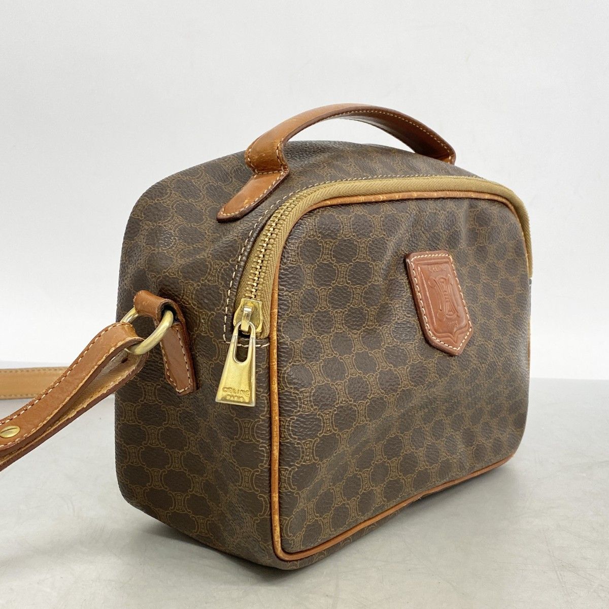 セリーヌ ハンドバッグ　ドーム型　2way マカダム　PVC レザー　ブラウン 5oe6085】セリーヌ ハンドバッグ マカダム PVC ブラウン ゴールド金具