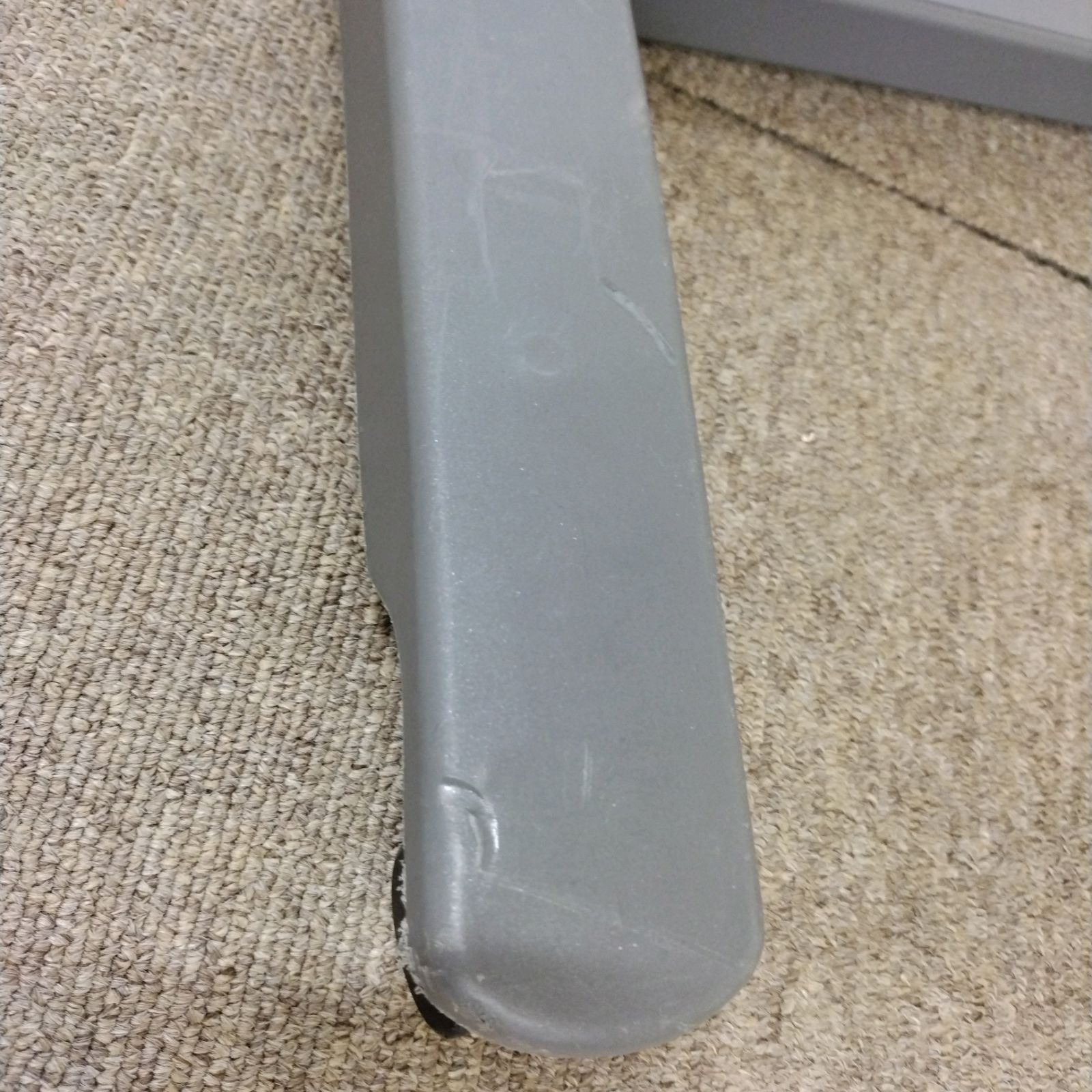 OT-14692 パラマウントベッド KF-1920 サイドテーブル ベッドサイドテーブル 介護テーブル 高さ調節可 天板 アイボリー 在宅介護 福祉用具 介護用品 洗浄 消毒済 介護