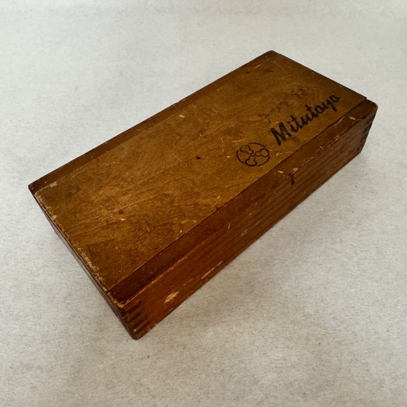 マイクロメーター M