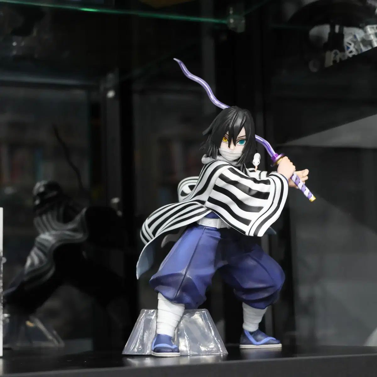 鬼滅の刃 一番くじ B賞 伊黒 小芭内 出品 - メルカリ