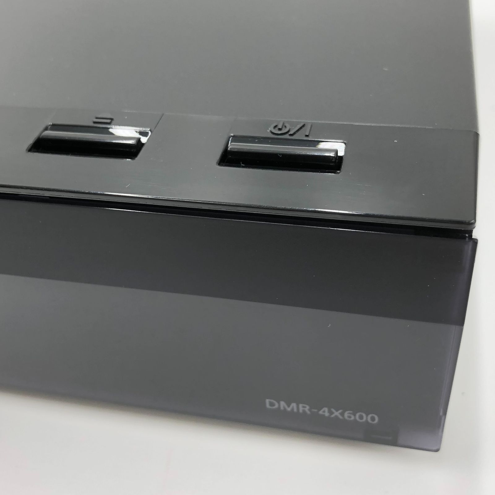 パナソニック 6TB 7チューナー ブルーレイレコーダー 全録 4チャンネル