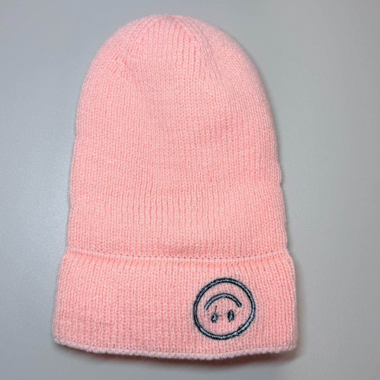 a004【新品・未使用品】 キッズ ニット帽 ニコちゃんマーク ピンク