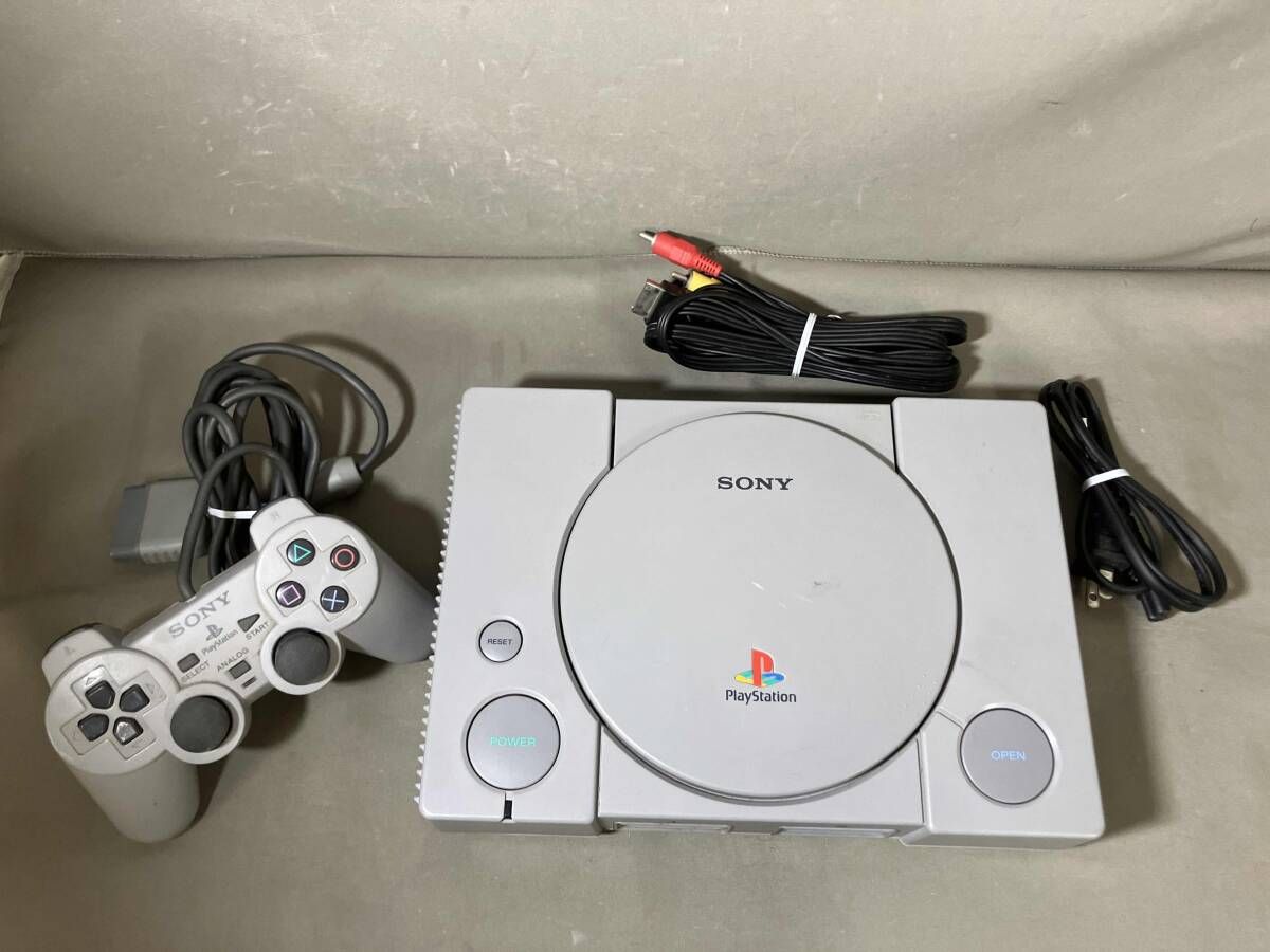 ジャンク PlayStation SCPH-7000 - メルカリ