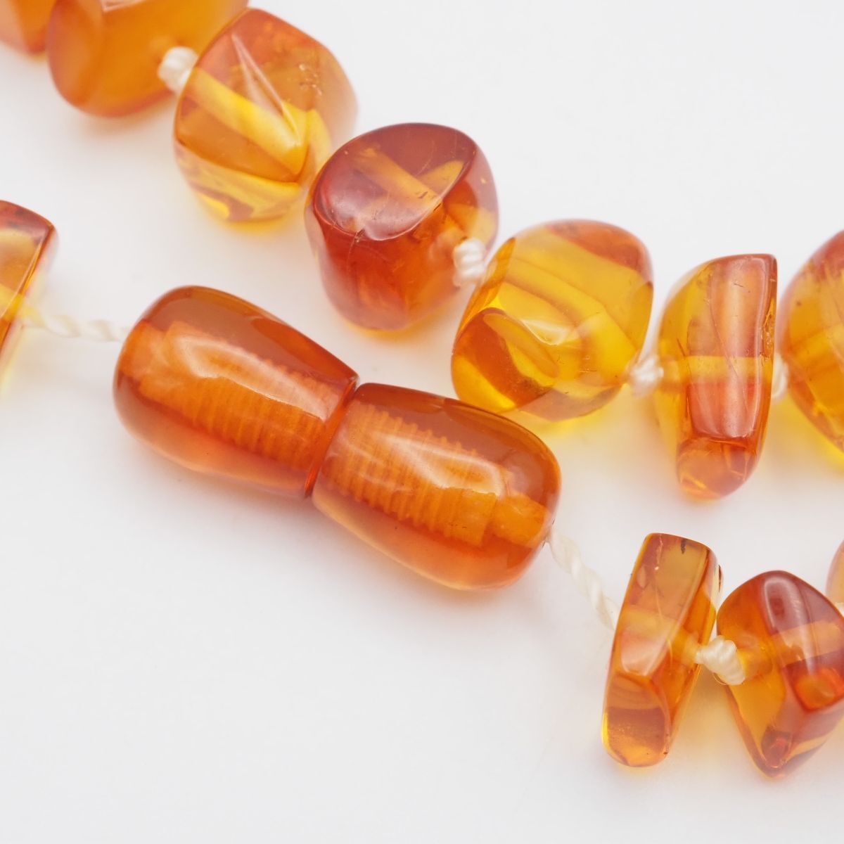 J567 琥珀 コハク アンバー ネックレス デザイン - メルカリ