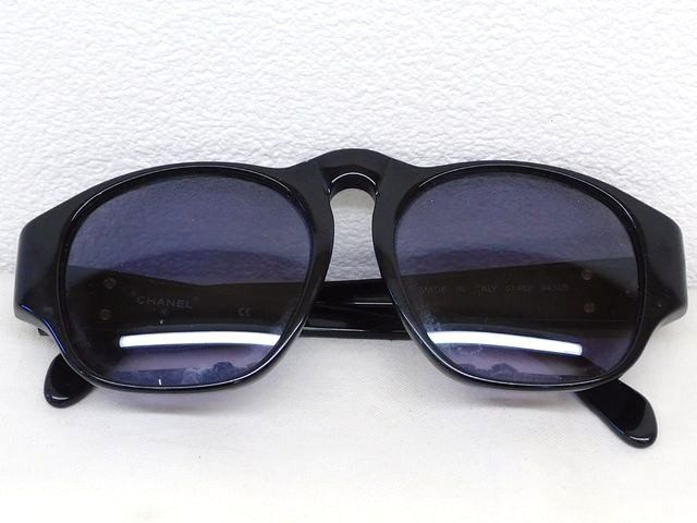 シャネル □ 01452 94305 サングラス ヴィンテージ レディース 黒