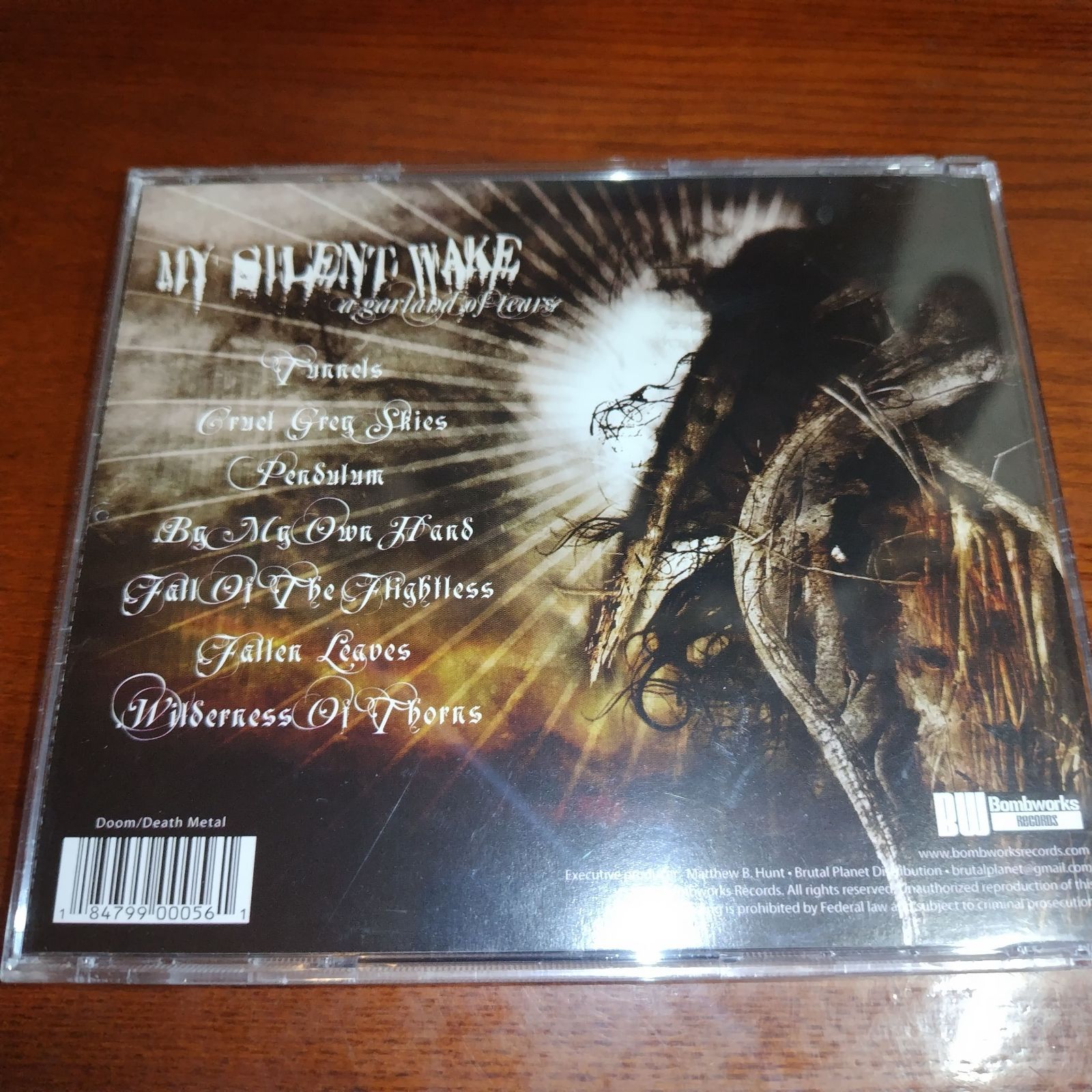 ゴシックメタル　Crescent Lament 1stアルバム　廃盤　サイン入 ゴシックメタル Crescent Lament 1stアルバム 廃盤 サイン入 - メルカリ