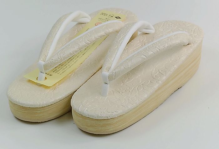 カレンブロッソ 菱屋カフェ草履 鼻緒がお洒落 Mサイズ Shops 120103