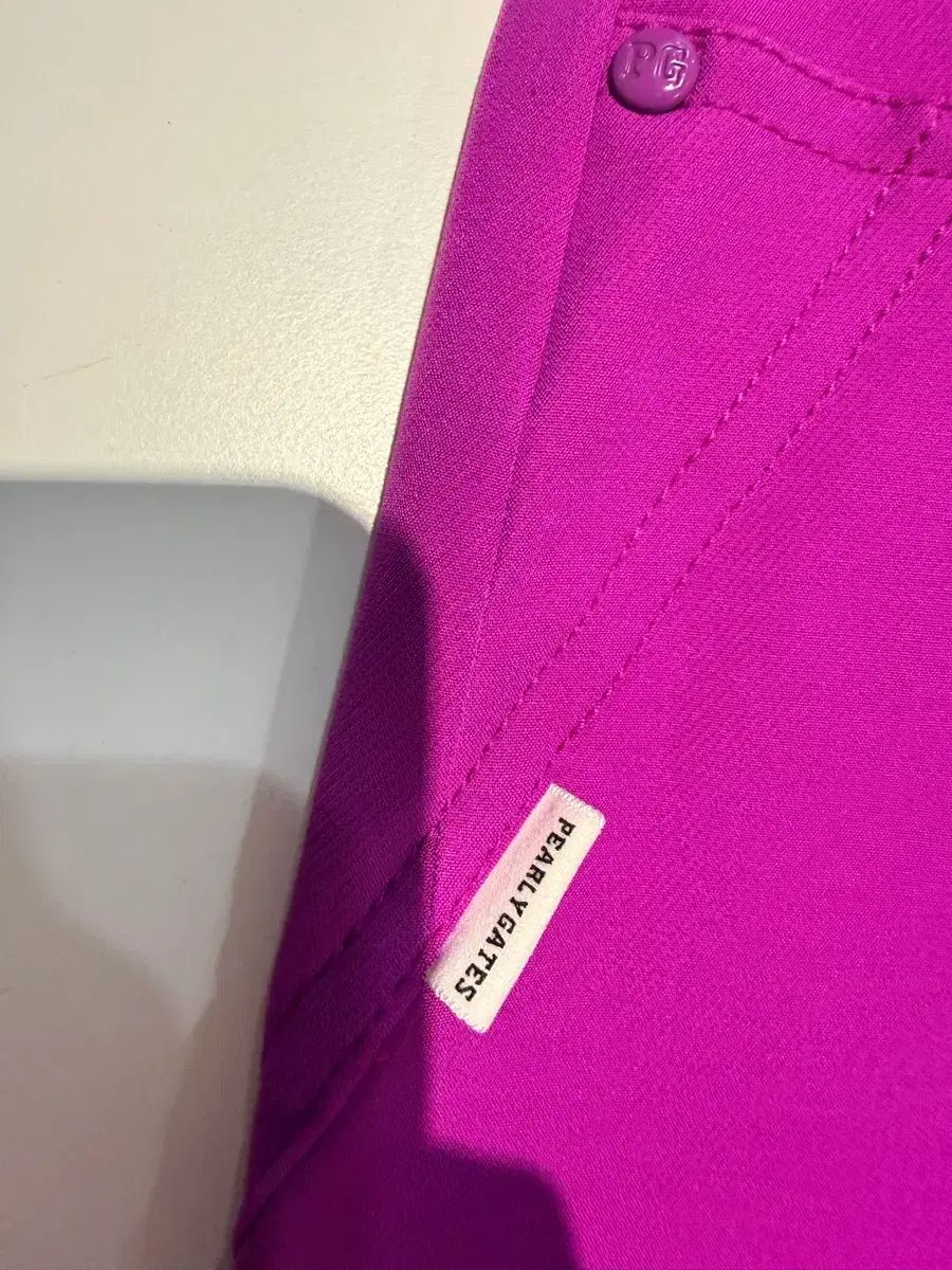 パーリーゲイツ レディース ゴルフ スカートです