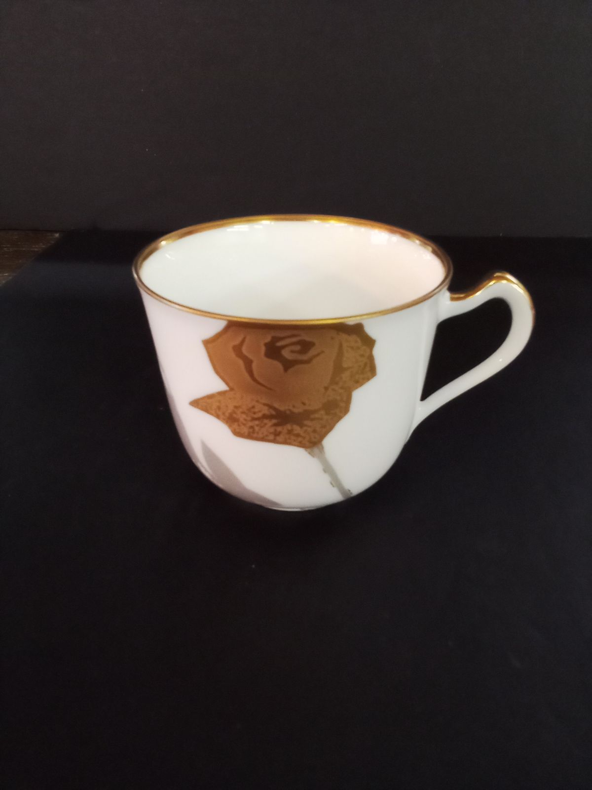 金蝕薔薇 コーヒーカップ-ソーサー