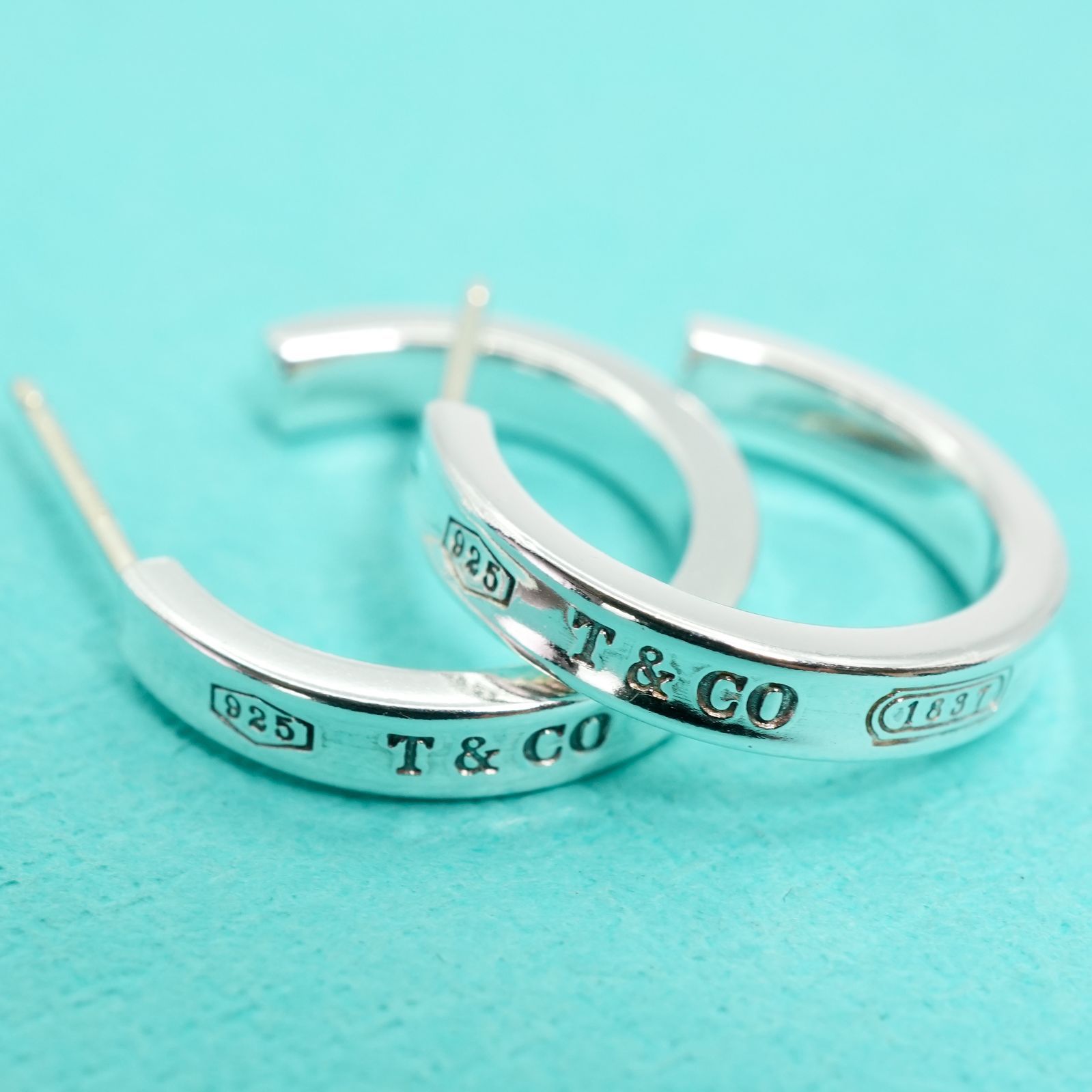 極美品 ティファニー 1837 ナロー フープ ピアス スモール/25-2359