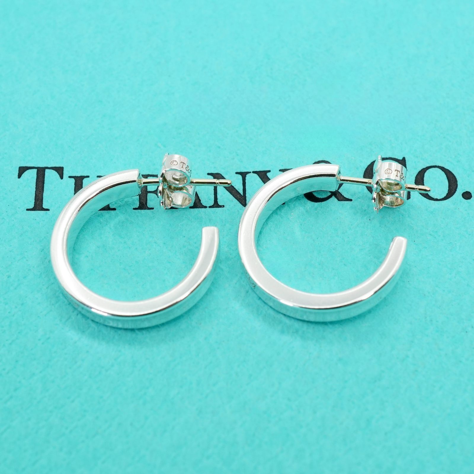 極美品 ティファニー 1837 ナロー フープ ピアス スモール/25-2359