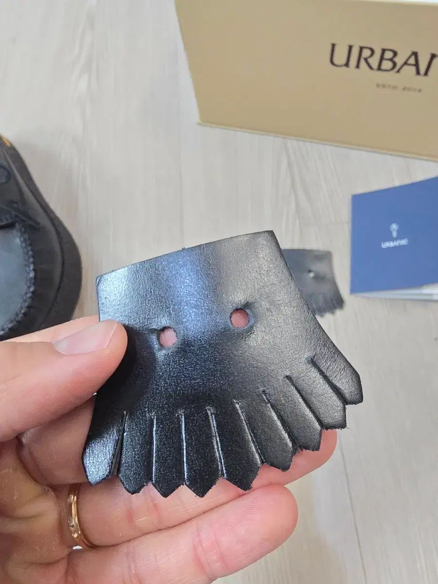 アーバニック30 ルースティック