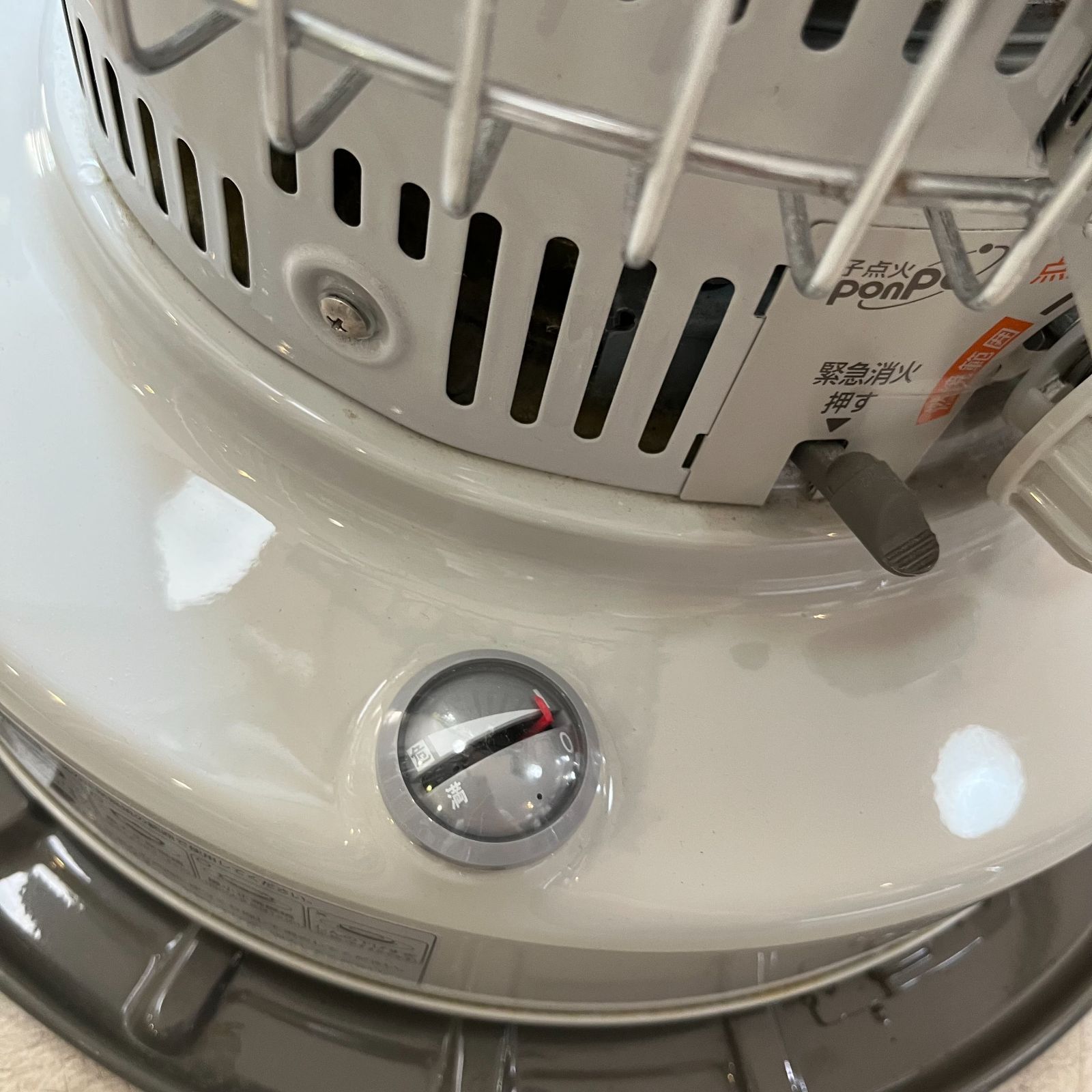 中古 ○トヨトミ/ TOYOTOMI○ 対流型 石油ストーブ KS-67H(W) ホワイト