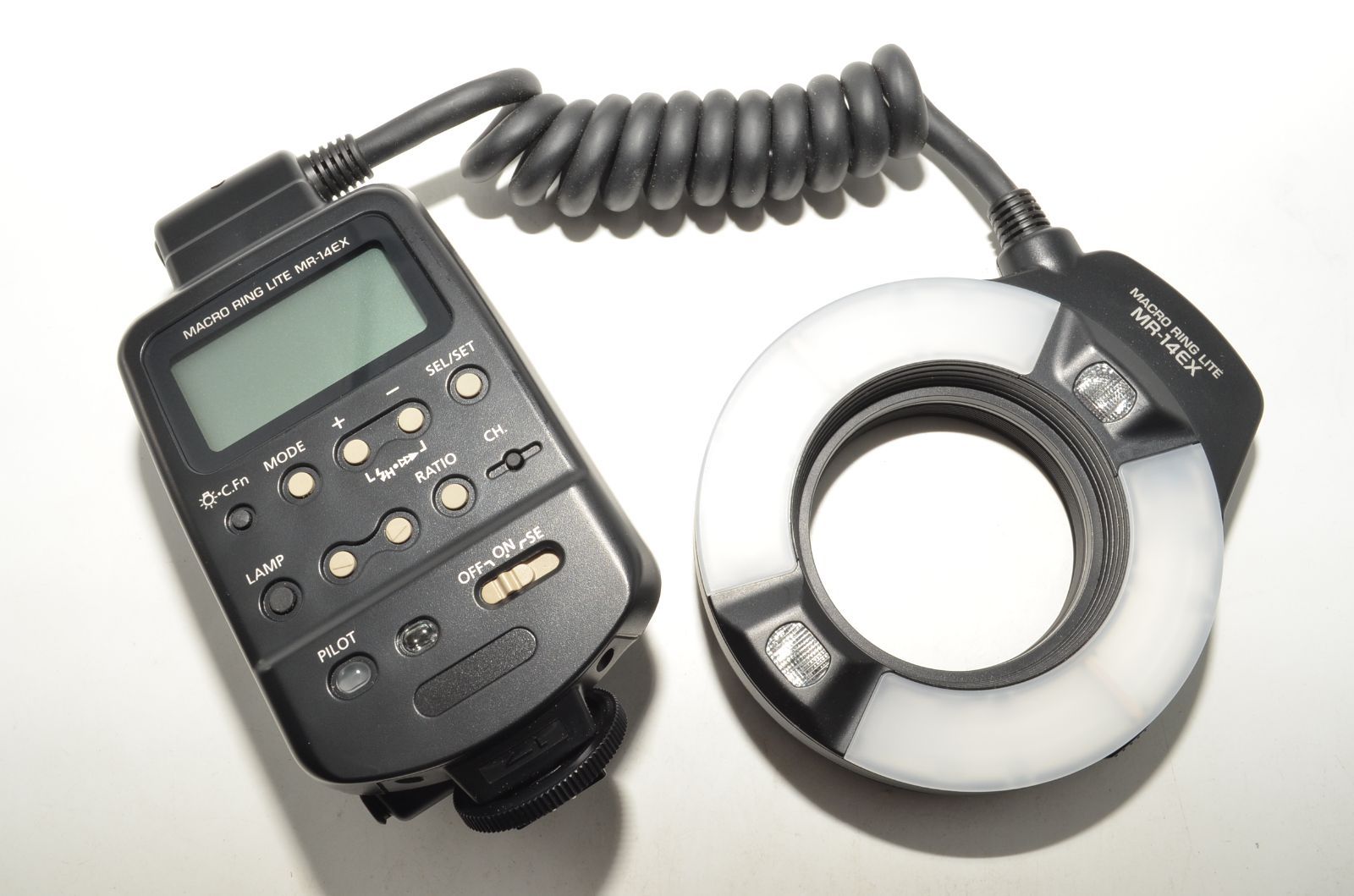 251091 上 Canon マクロリングライト MR-14 EX