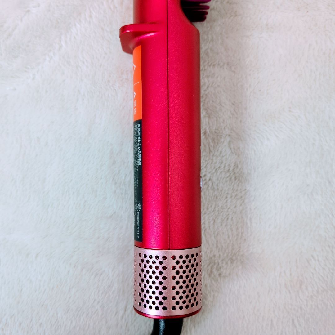 マゼンタピンク