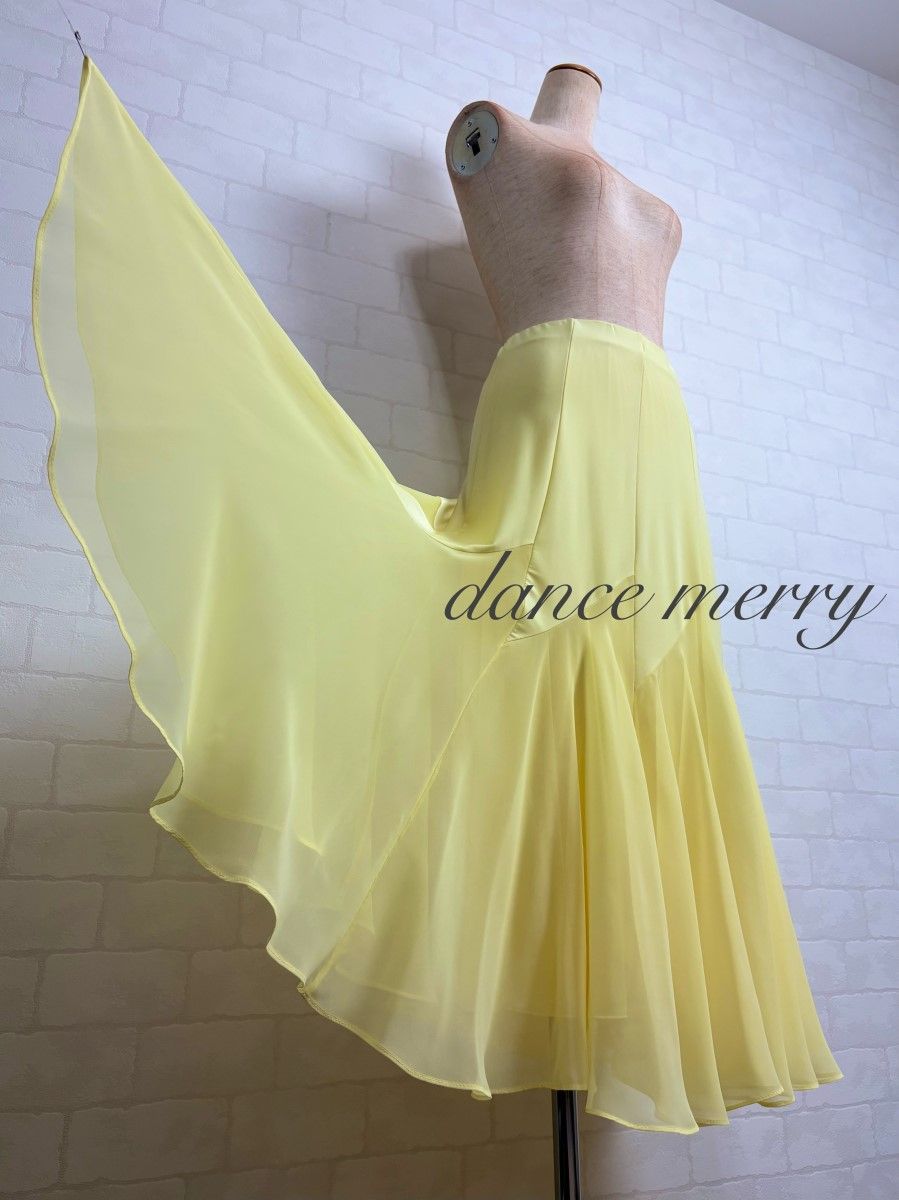 MERRY 社交ダンス ミディアム丈 短め 黄色 ワルツ レッスン 4597 クイック
