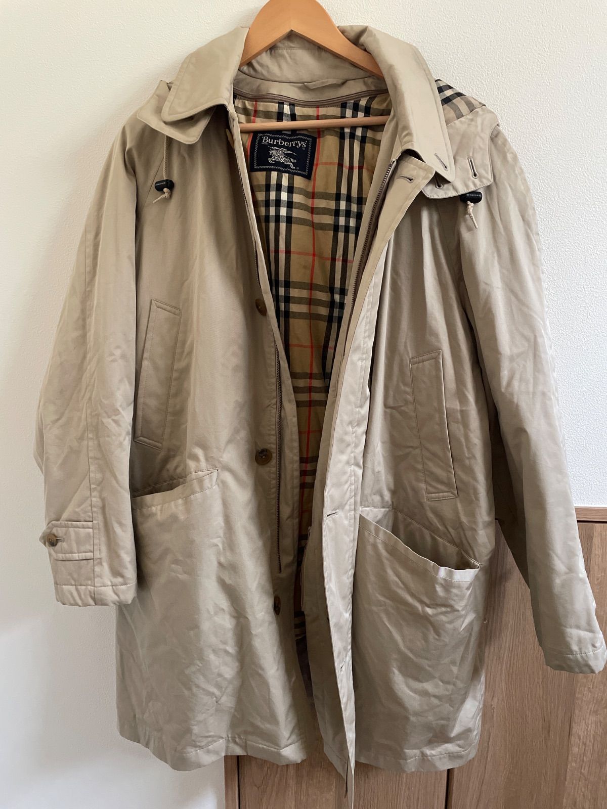 バーバリーズ コート アウター ベージュ ライナー ダウン フェザー チェック バーバリーズ コート アウター ベージュ ライナー ダウン フェザー