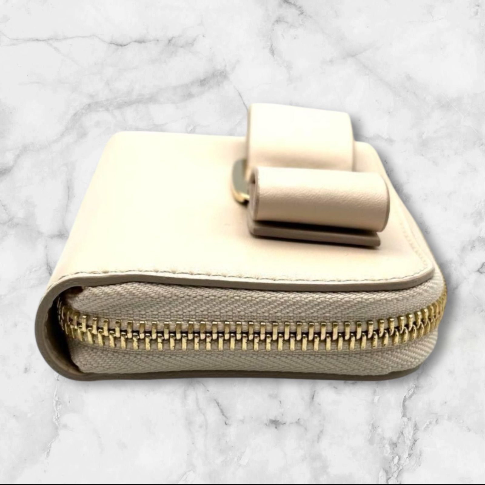 Salvatore Ferragamo フェラガモ コインケース ミニウォレット ピンク