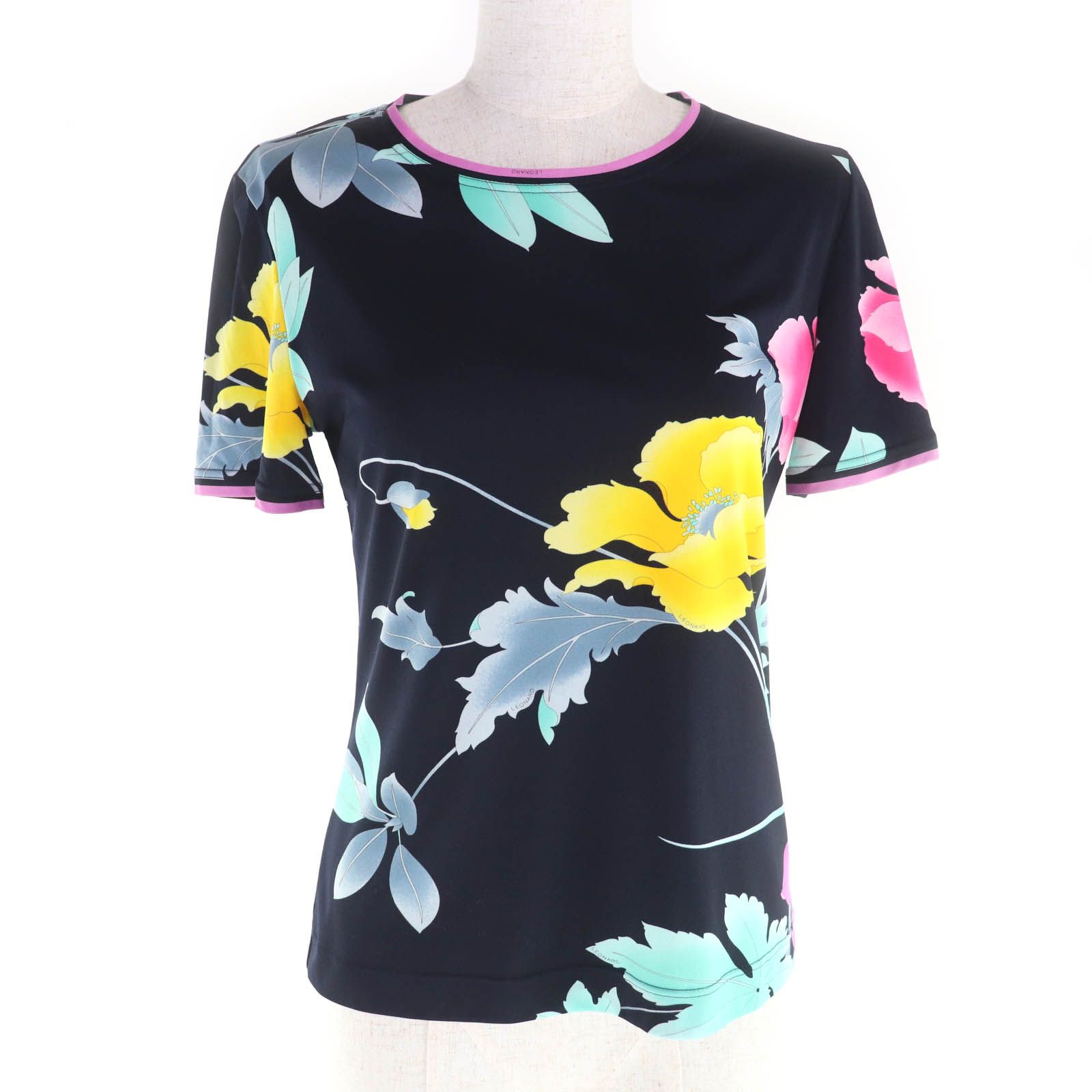 極美品☆LEONARD レオナール 花柄 半袖 トップス カットソー ダーク