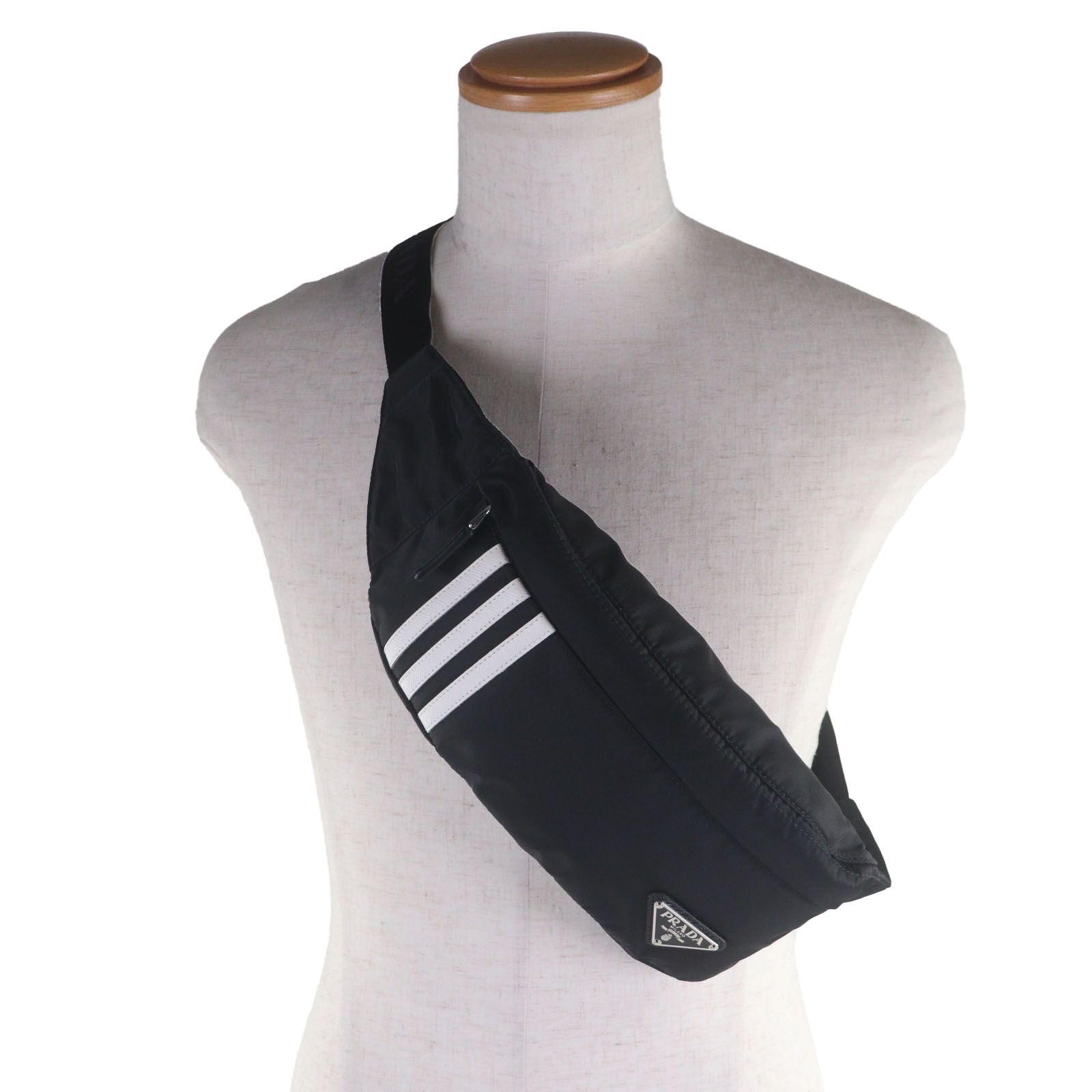 PRADA adidas プラダ アディダス 2 VL 034 ナイロン サフィアーノレザー RE-NYLON トライアングルロゴ 三角プレート ボディバッグ ブラック イタリア製 メンズ