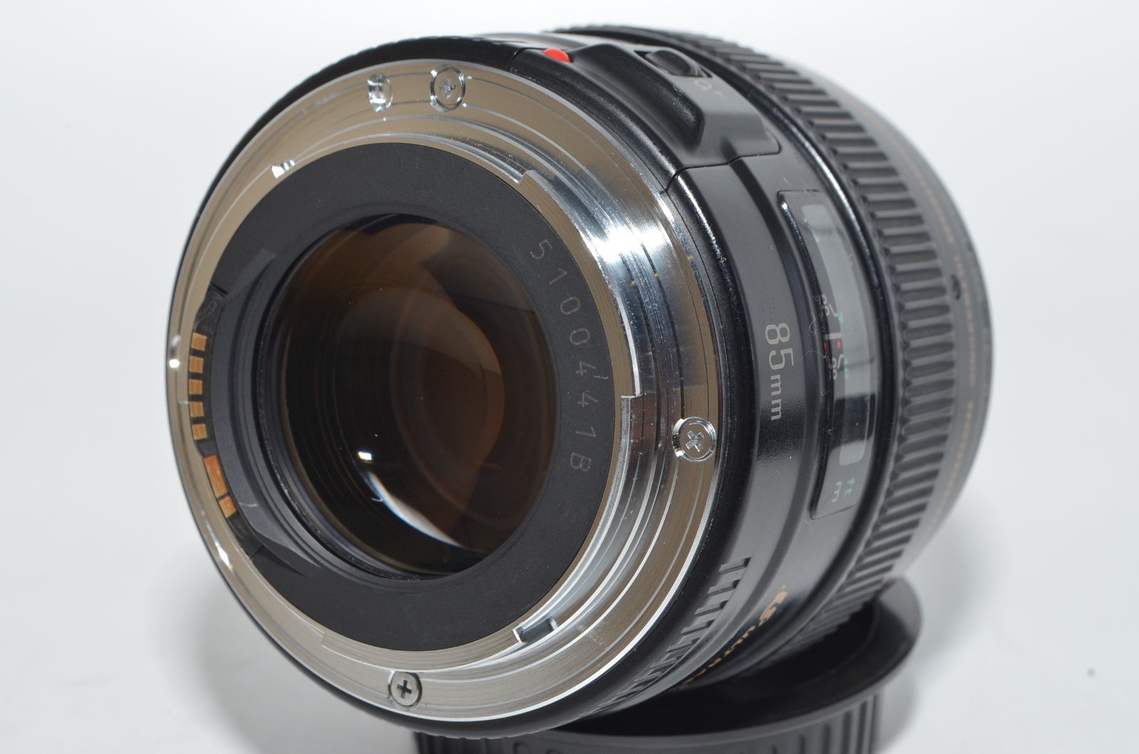 251104 Canon EFレンズ EF 85 mm F 1 8 USM 単焦点レンズ 中望遠