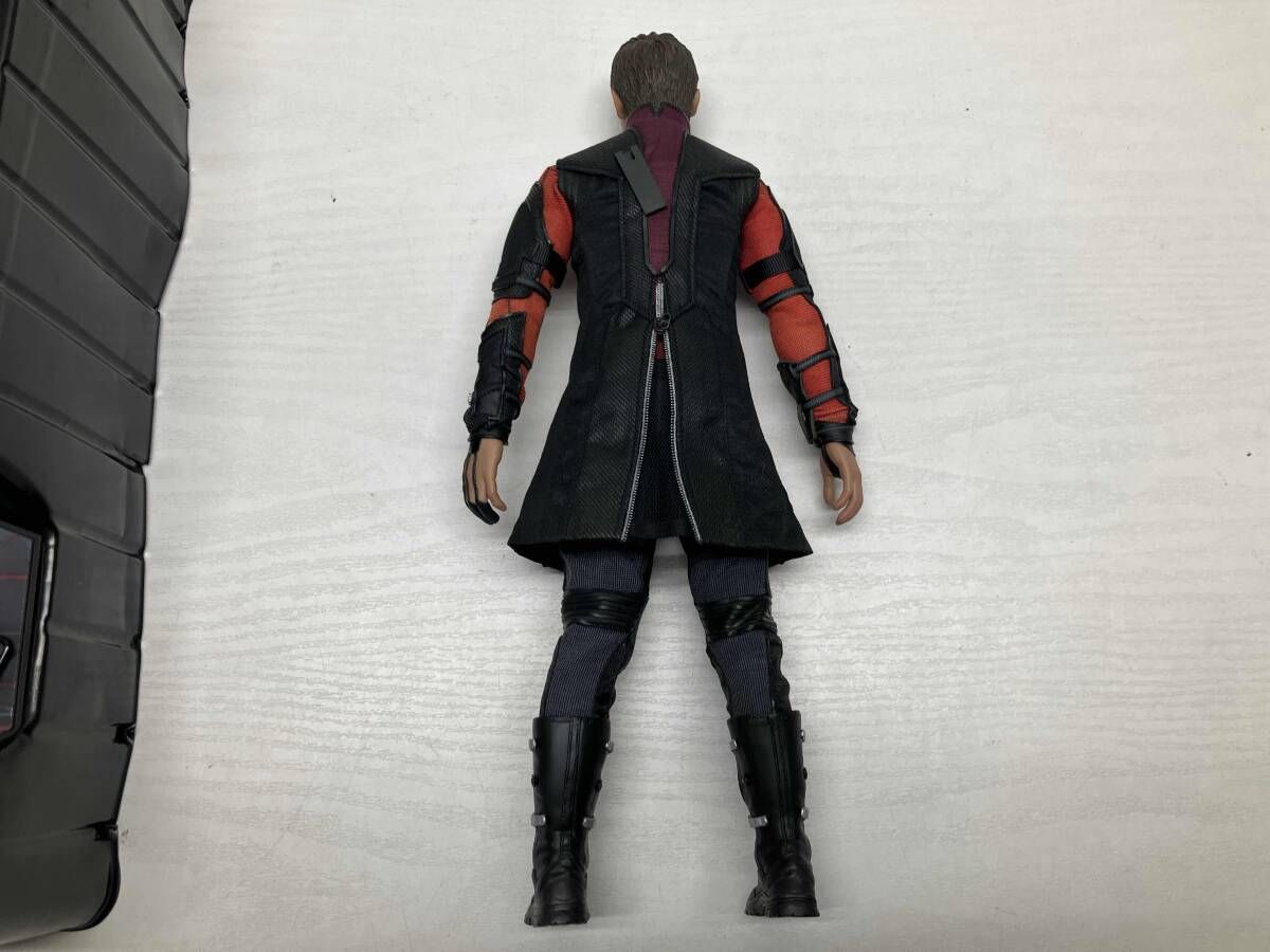 ホットトイズ ホークアイ 1/6 ムービー・マスターピース
