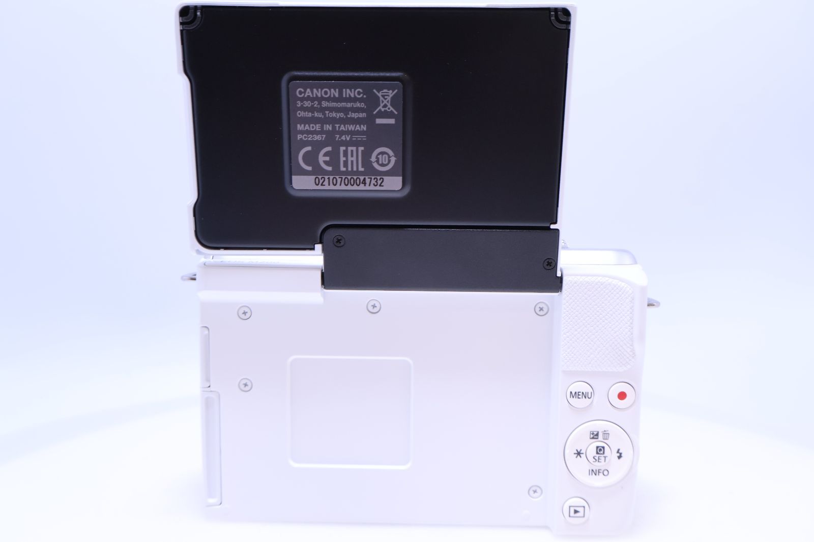 ほぼ新品】Canon EOS M200 ボディー ホワイト EOSM200WH-BODY ミラー