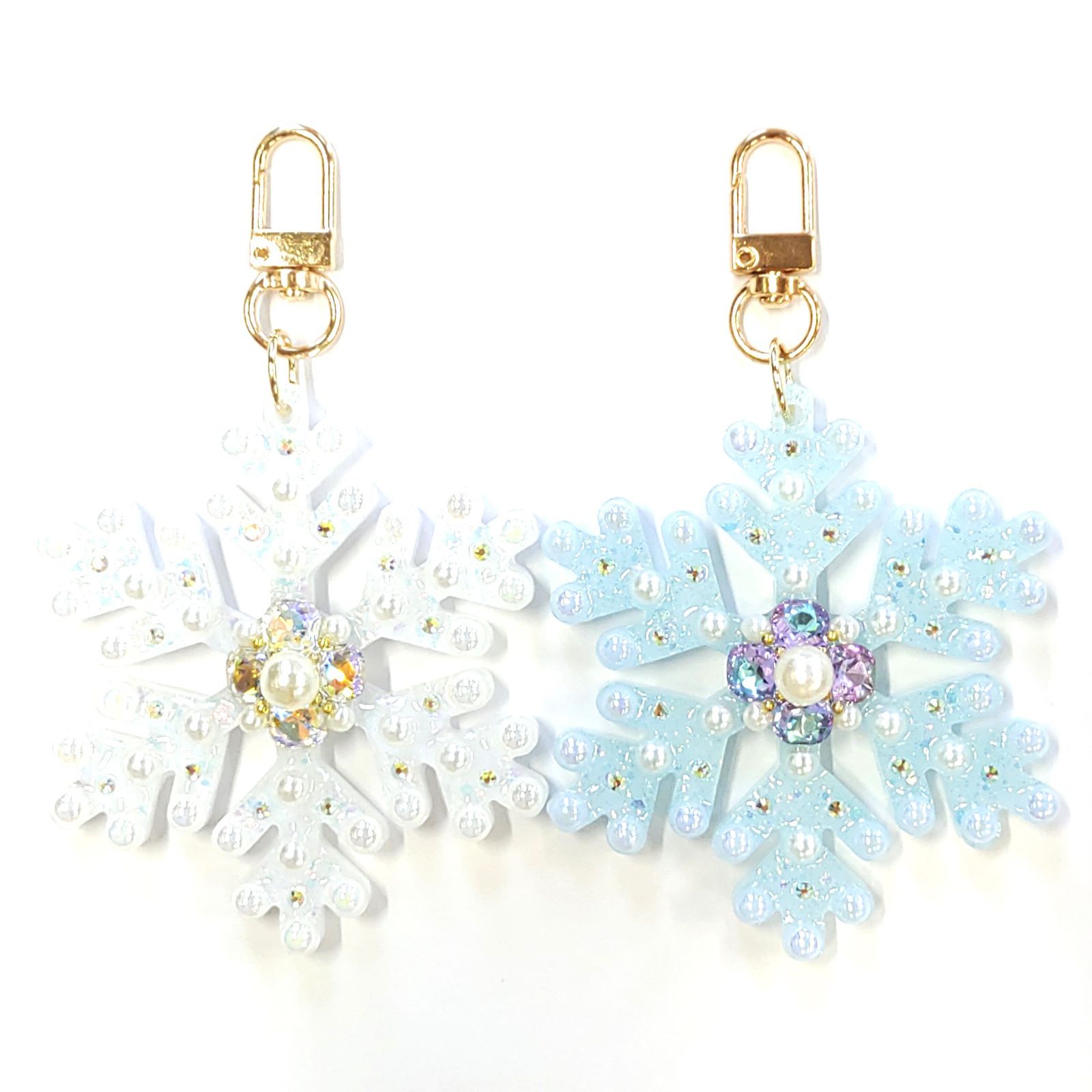 ハンドメイド】 レジン チャーム クリスマス 雪の結晶 冬 - メルカリ