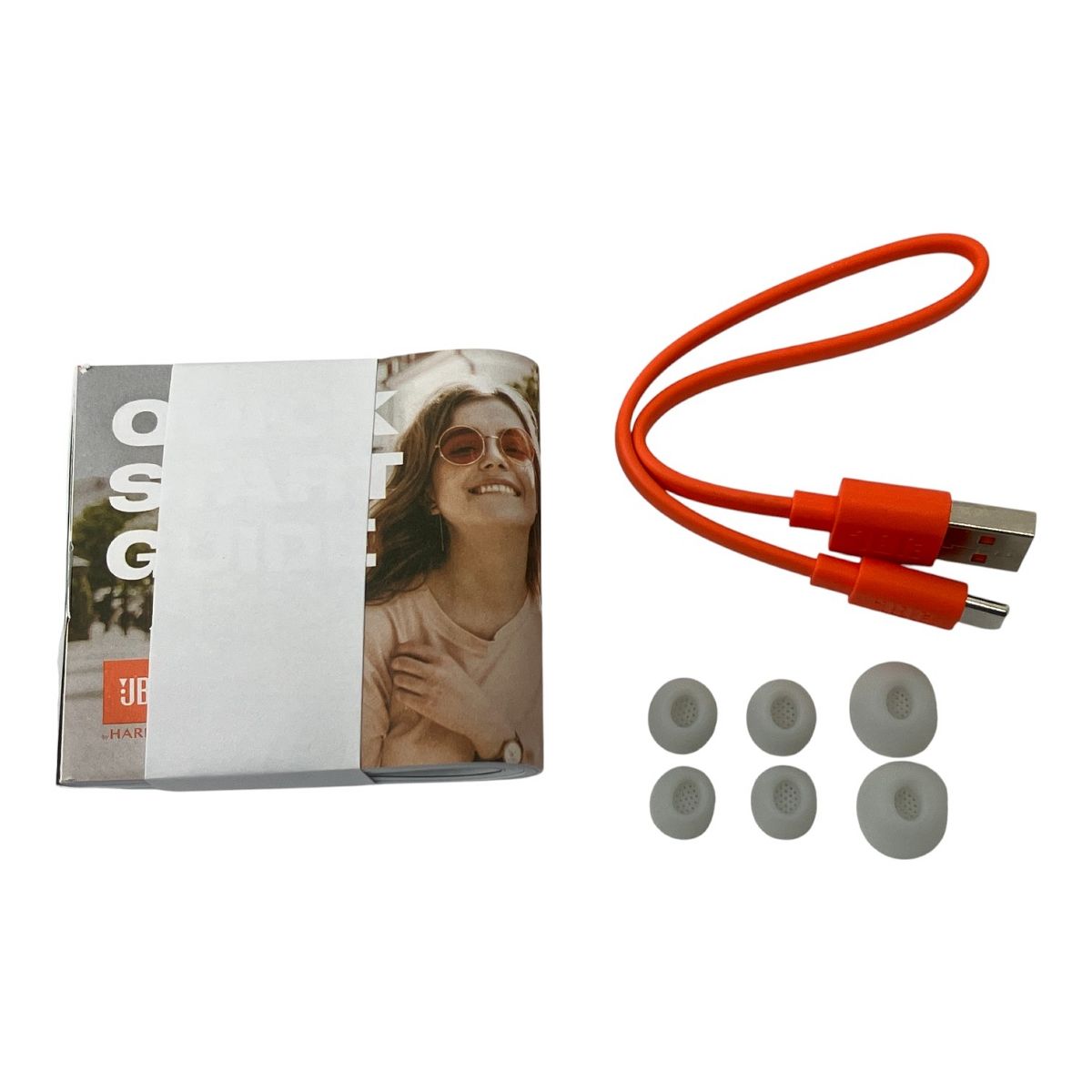 JBL LIVE BEAM 3 ワイヤレスイヤホン カナル型 ノイズキャンセリング 良好