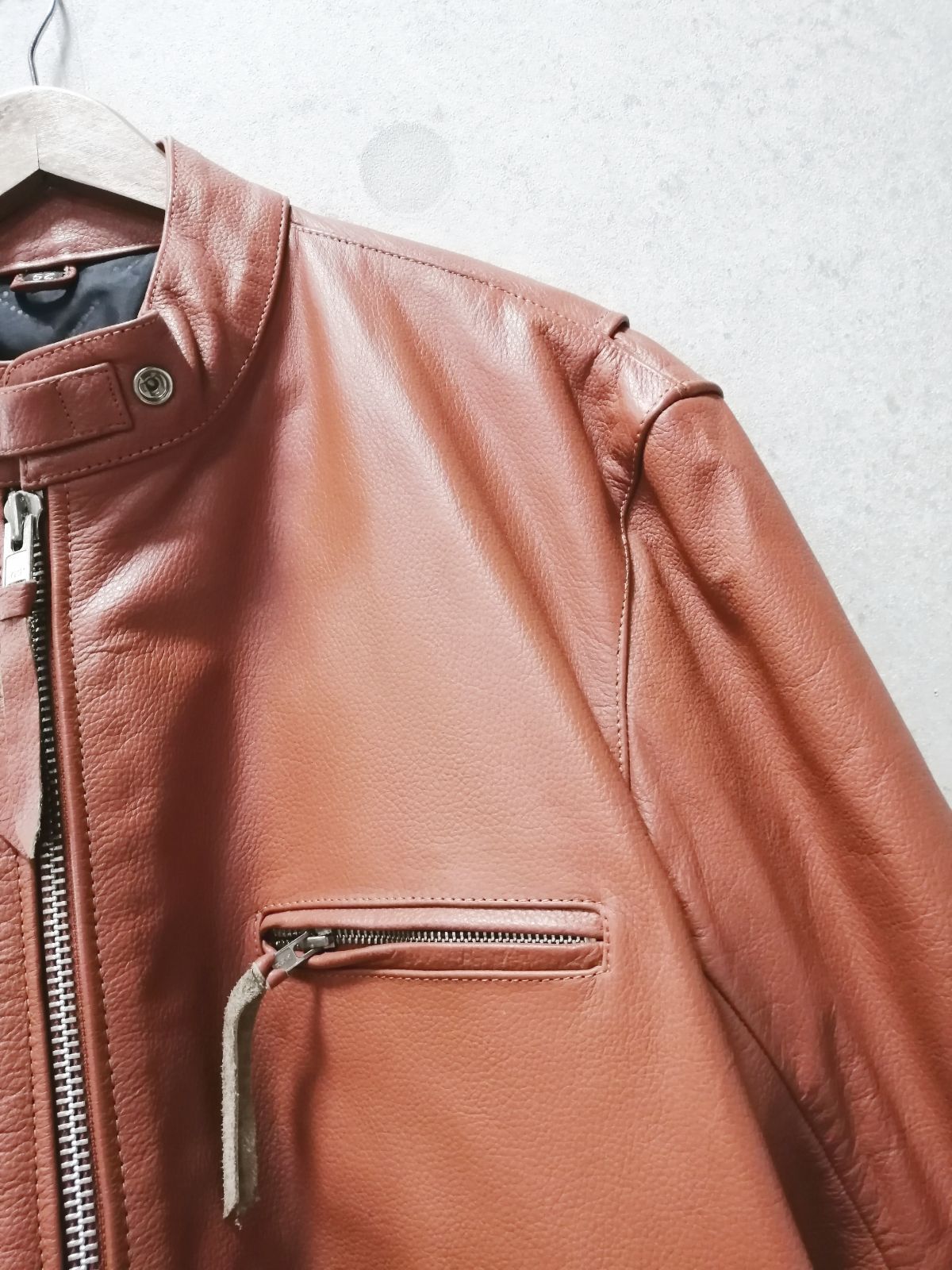 DOM フリーダム レザージャケット 裏地キルティング 無地 オレンジ系 シングルライダース レザージャケット ライダース ジャケット アウター