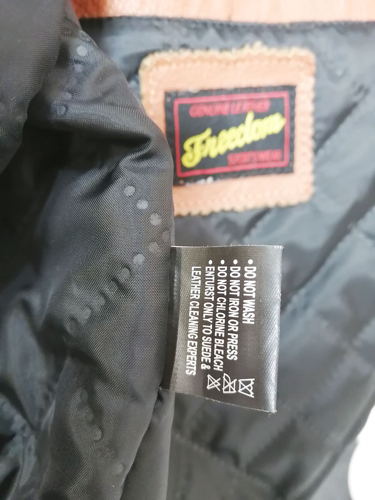 レザージャケット 裏地キルティング