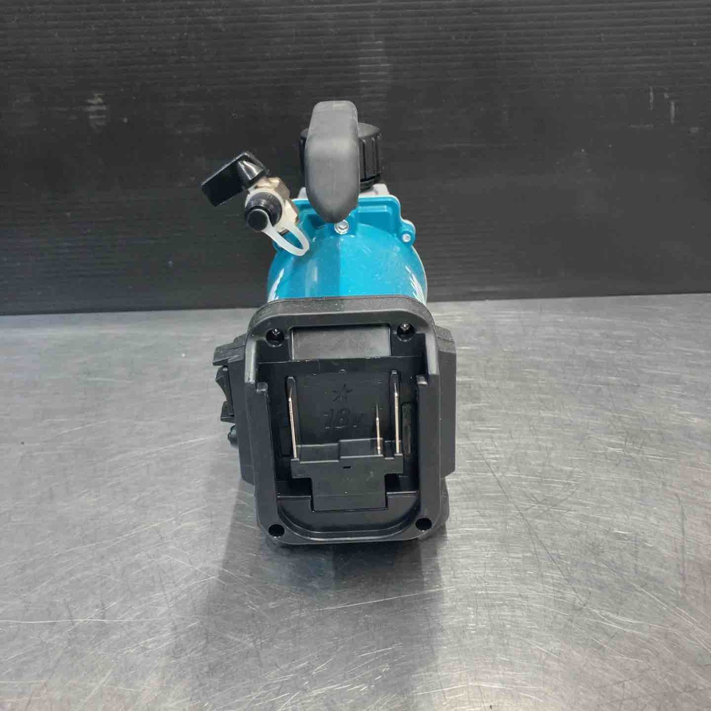 品 マキタ makita 18 V コードレス真空ポンプ VP 180 DZ バッテリー 付属
