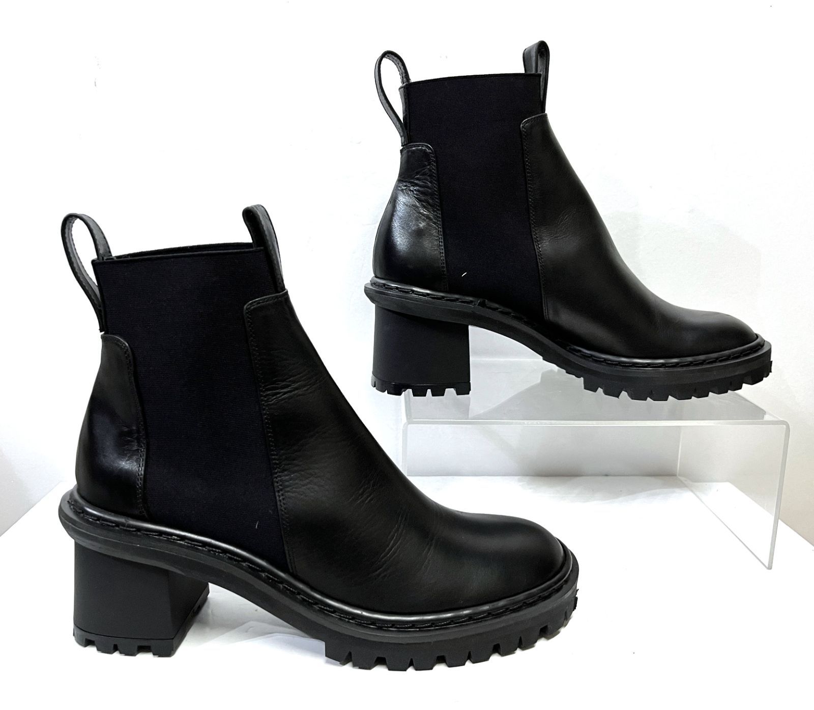 サイドゴアブーツ