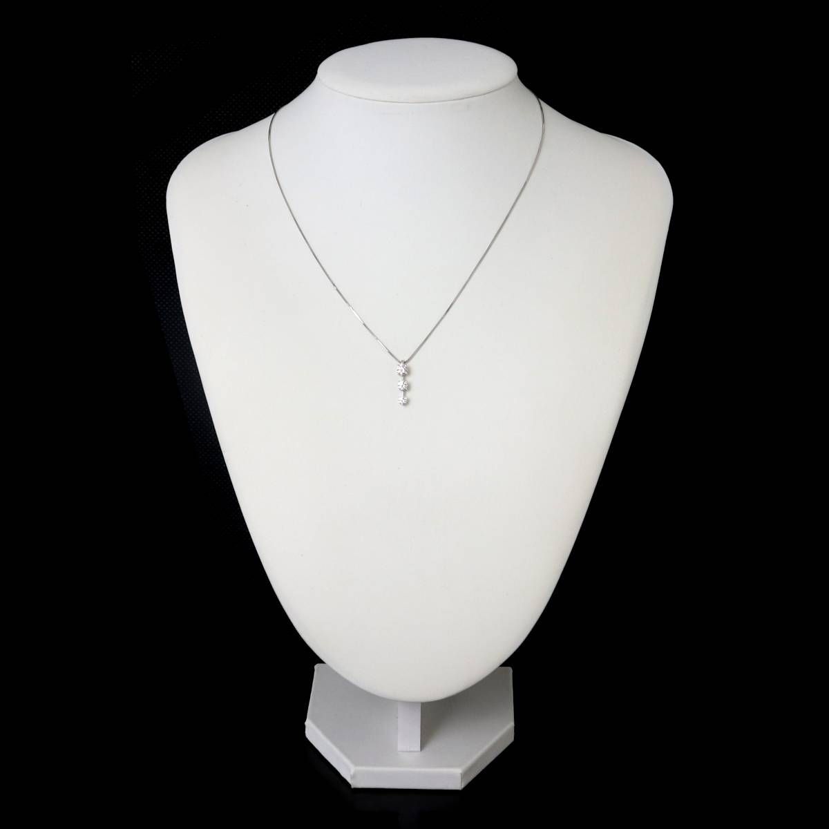 MONNICKENDAM/モニッケンダム 3P ダイヤモンド ネックレス プラチナ