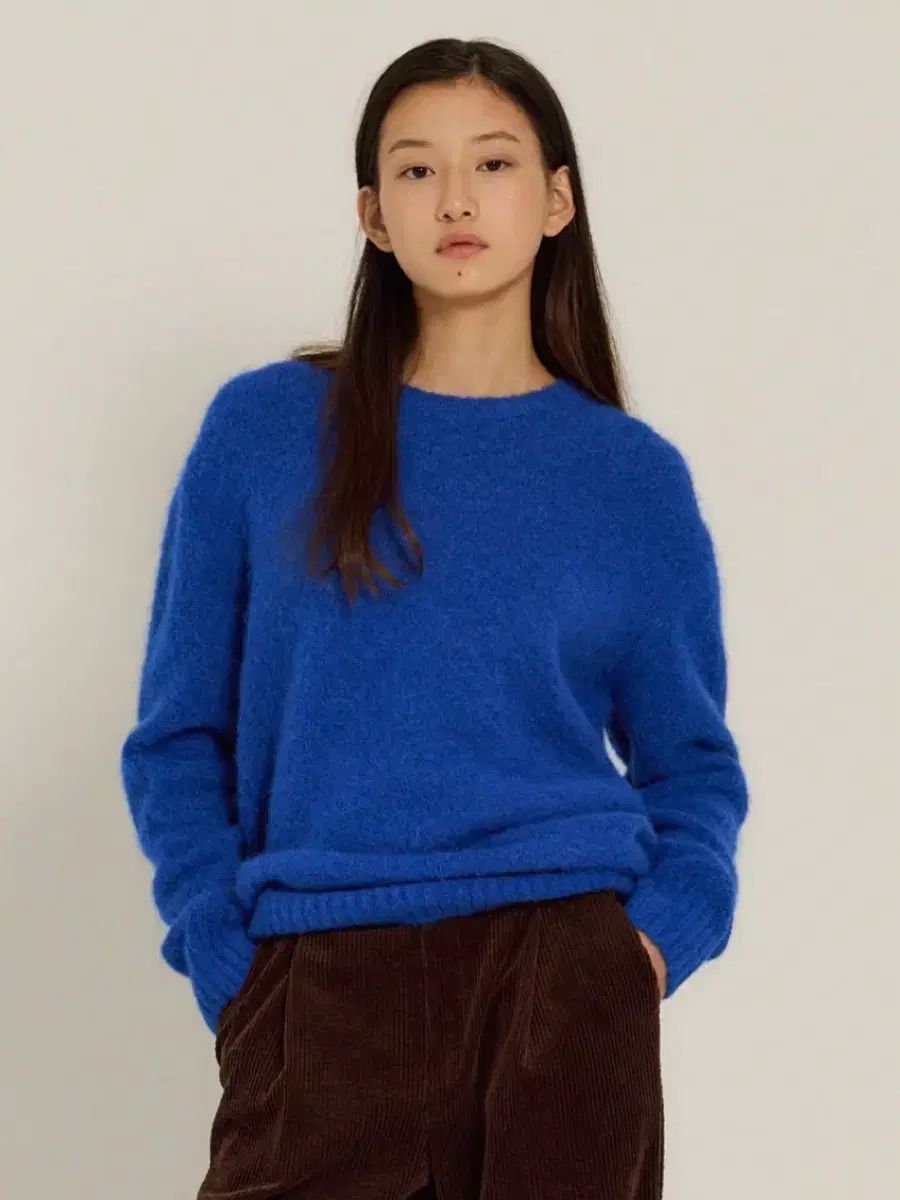 シエンヌ モマ ウール セーター ブルー ニット