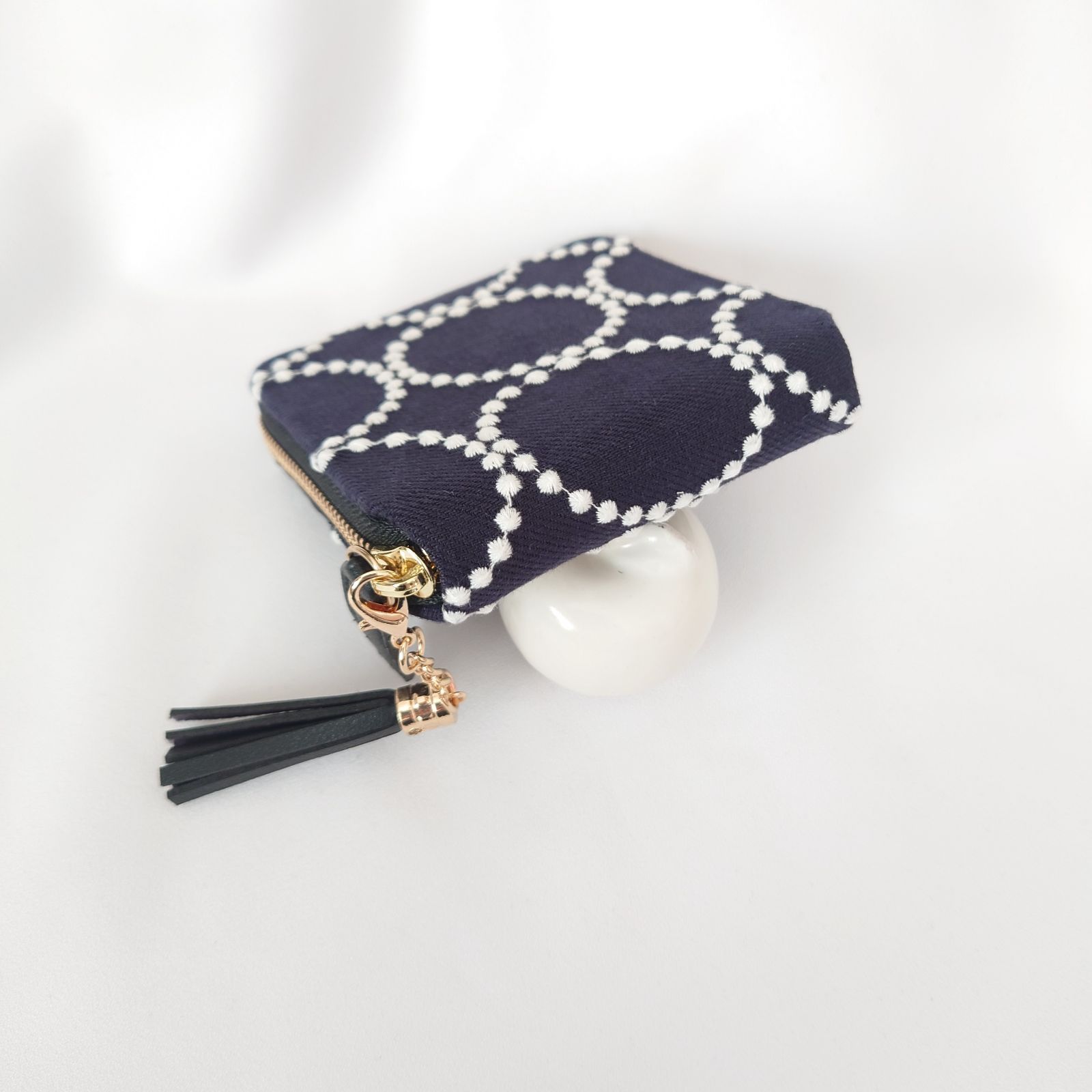 ネイビー ホワイト