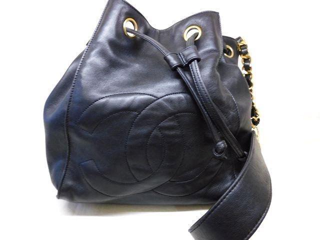 シャネル □ ヴィンテージ 巾着 ショルダーバッグ レザー 黒 ブラック