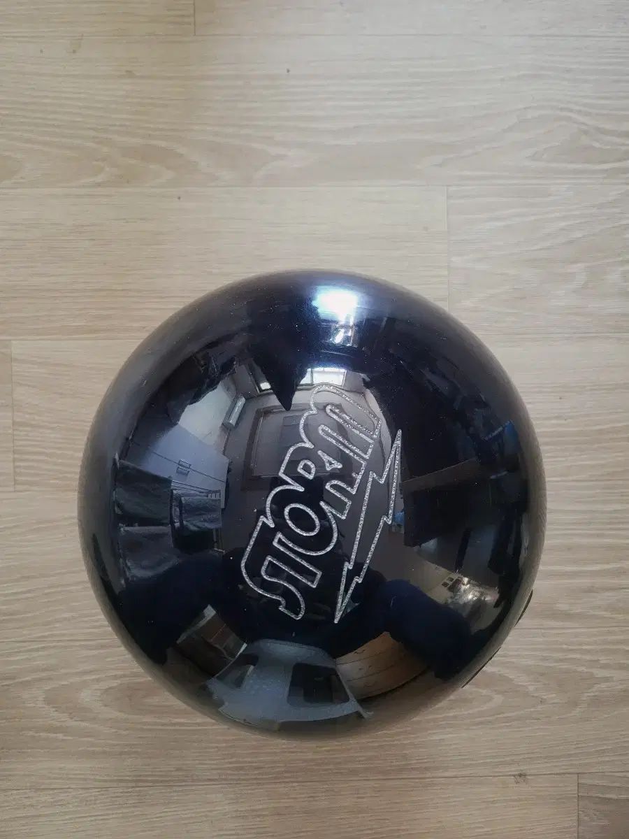 ★ボウリング★ストーム★バーチャルエナジーブラックアウト★15P★中古★元箱有★ ストーム バーチャル エナジーブラック アウト 15p ボーリングボール