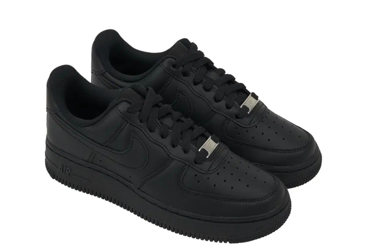 ナイキ エアフォース 1 07 ロー トリプル ブラック