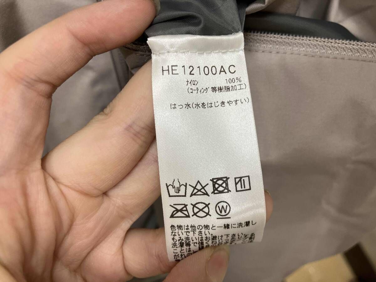 グレー レインコート